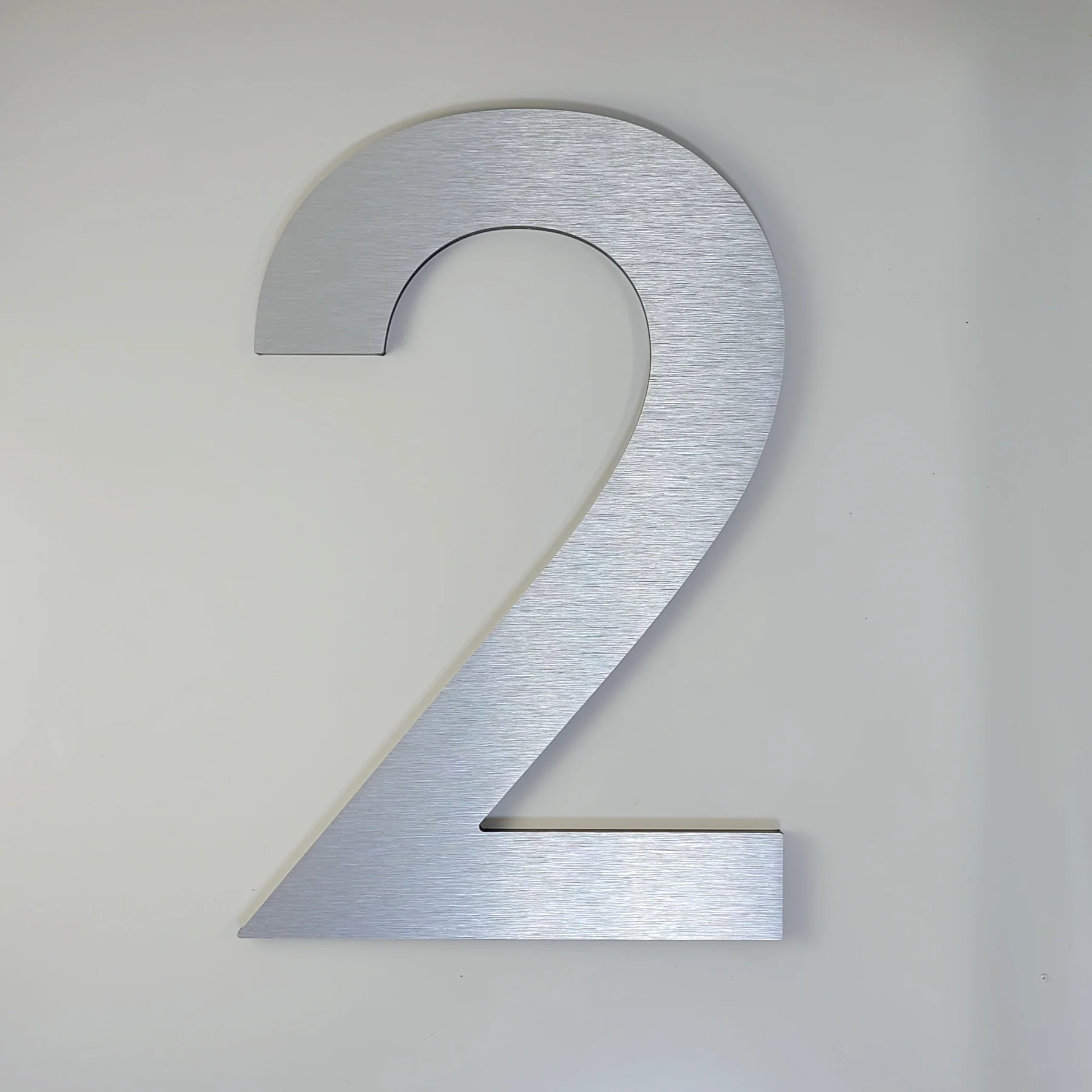 Numéro civique moderne - Brossé – Image 3